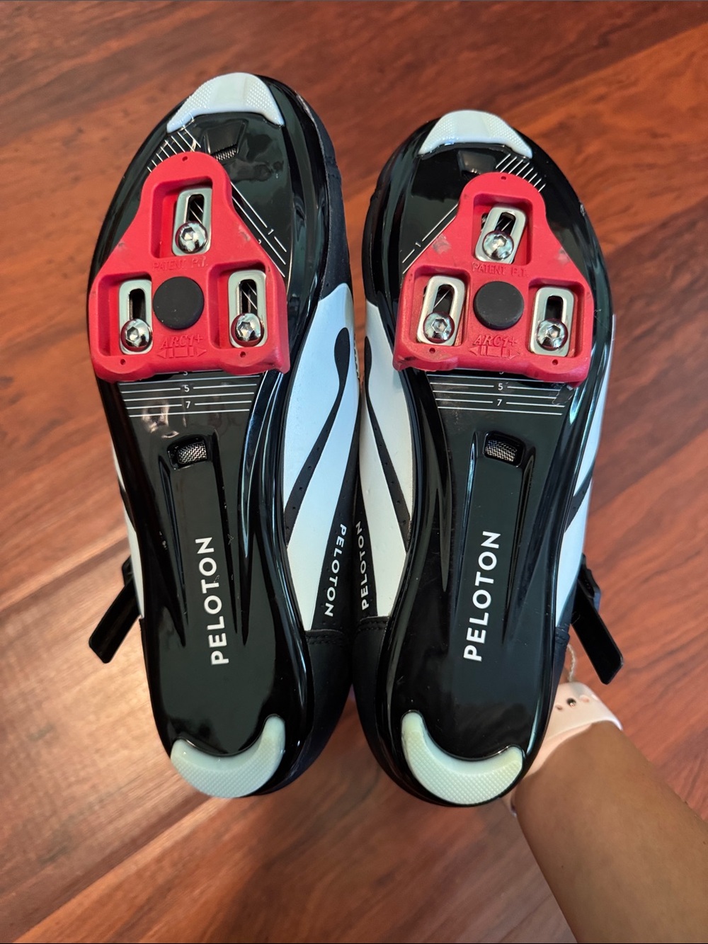 Peloton Spin Shoes - Picture 3 of 4
